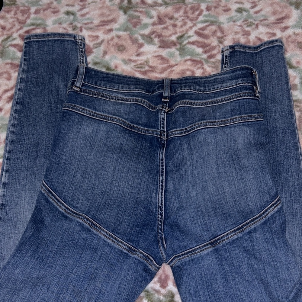 ASOS JEANS - Picture 3 of 5